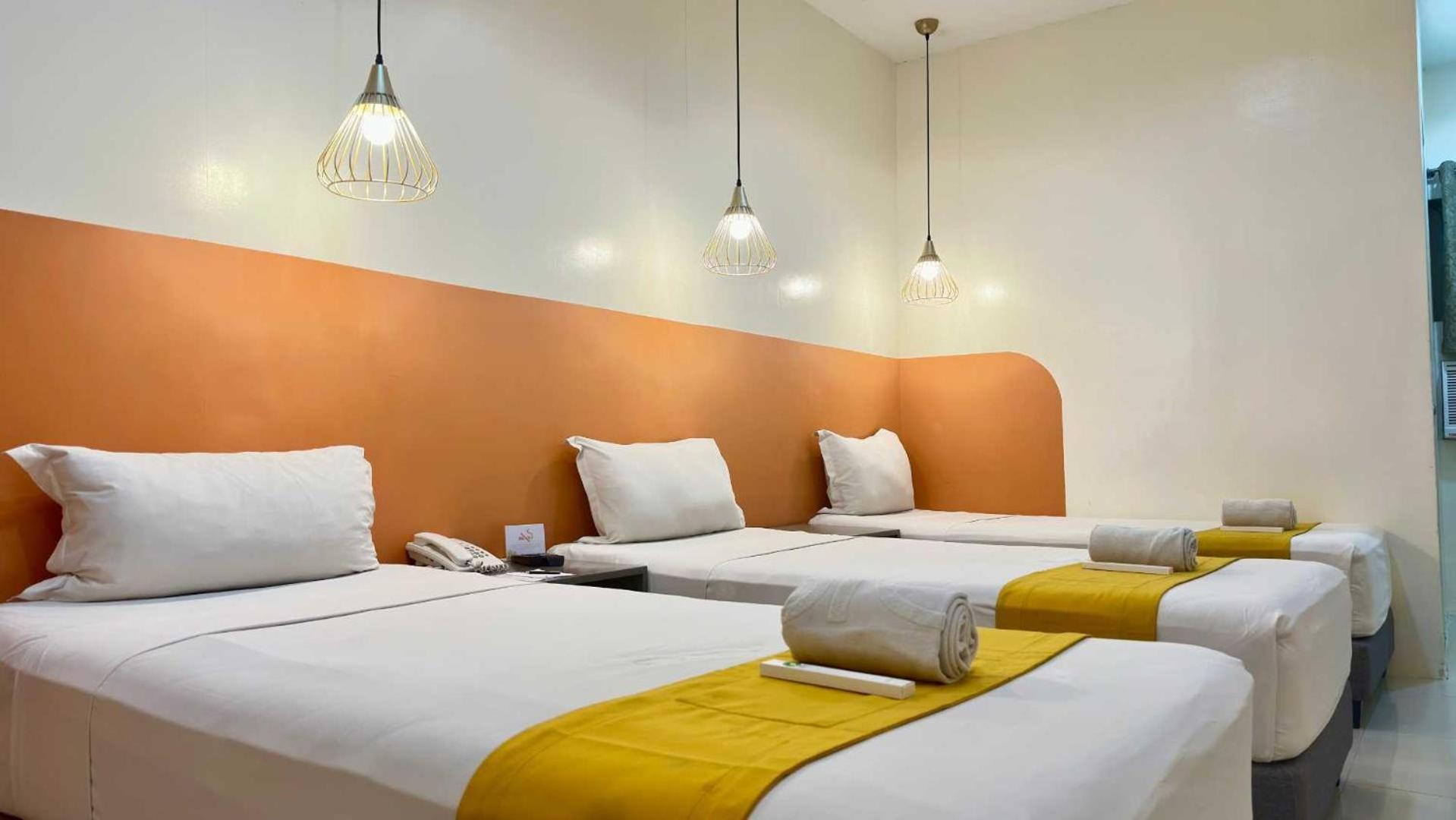 Travelbee Capitol Inn سيبو المظهر الخارجي الصورة